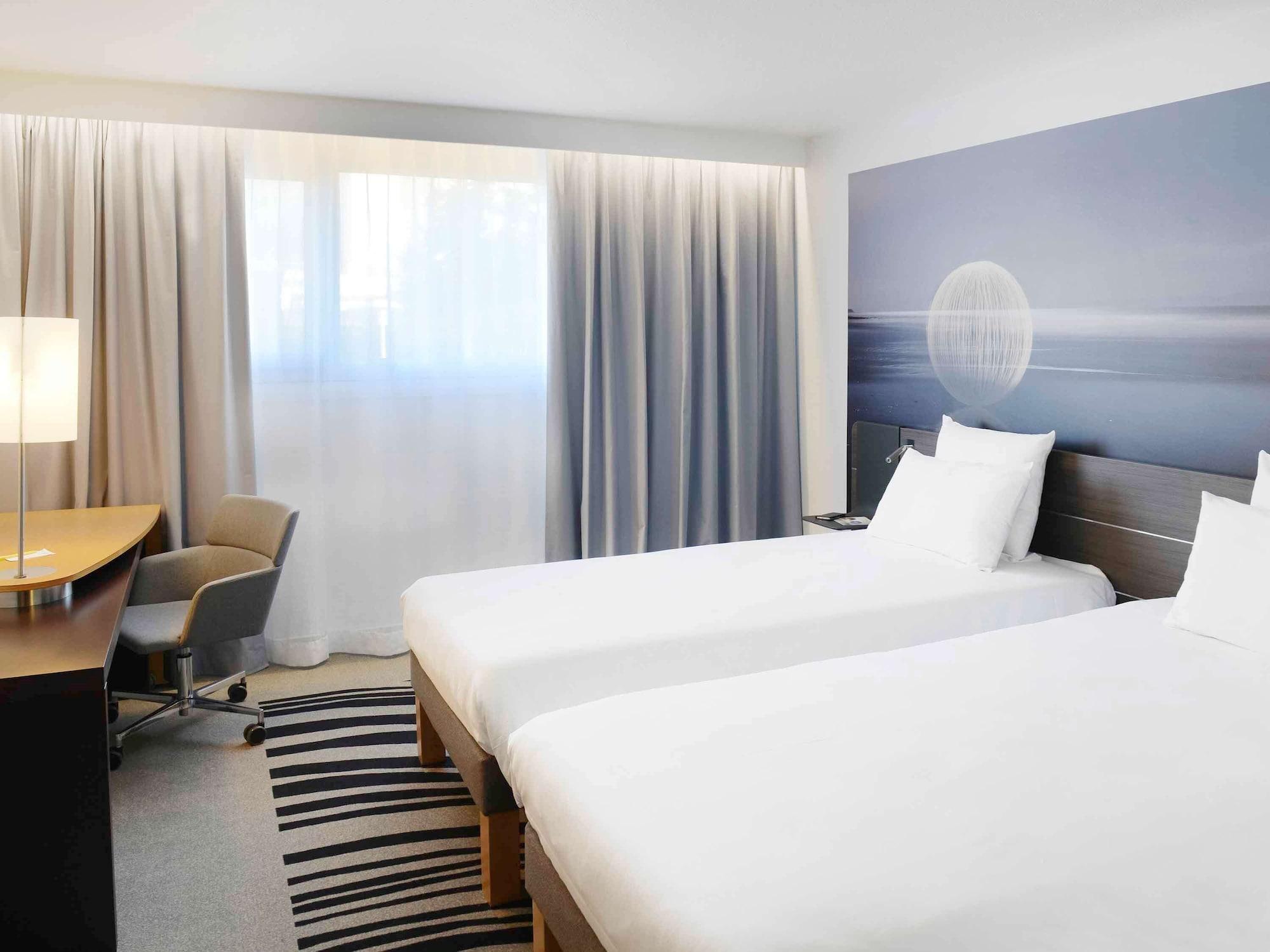 Novotel Caen Cote De Nacre Bagian luar foto