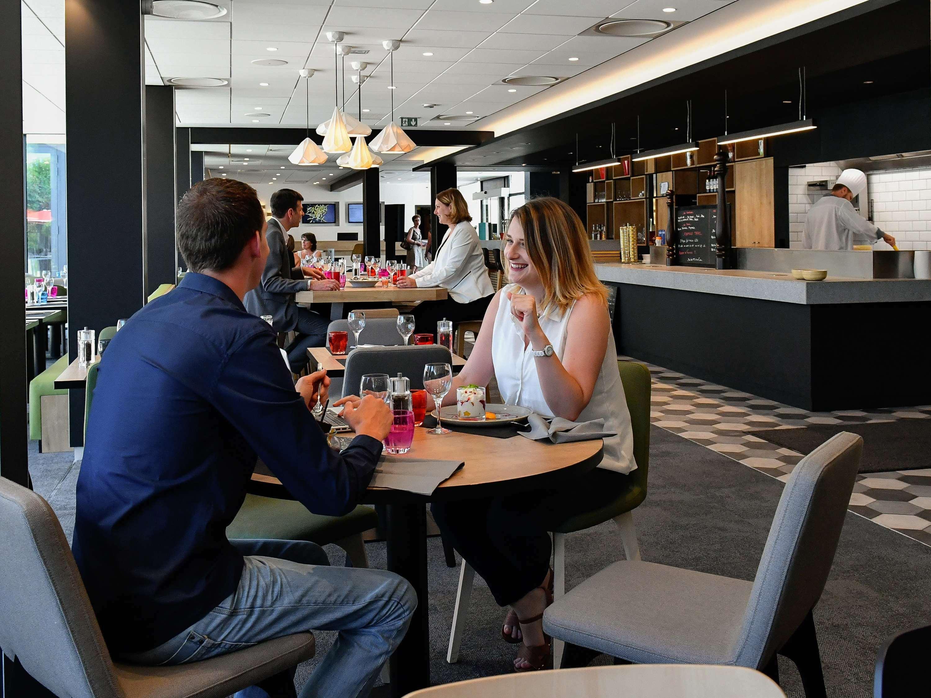 Novotel Caen Cote De Nacre Bagian luar foto